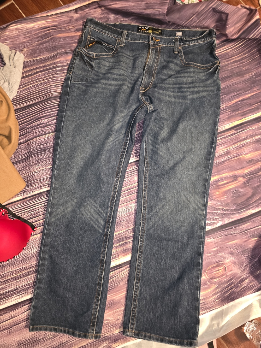 Ariat Men’s Medium Blue Straight-Leg Jeans